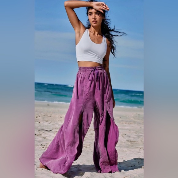 Free People Pants - Free People Abs Tracker Solid Front Split Pants In Acai Size Medium NWOT